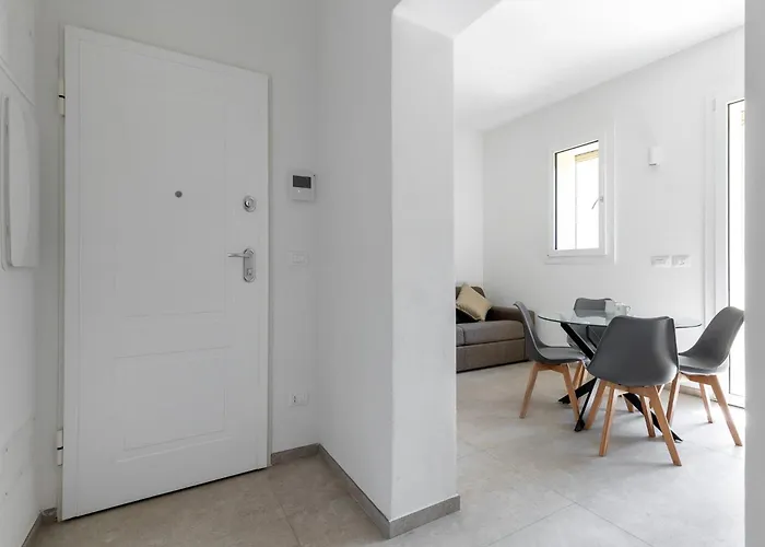 Le Dodici Porte - Porta Lame 3 By District דירה *