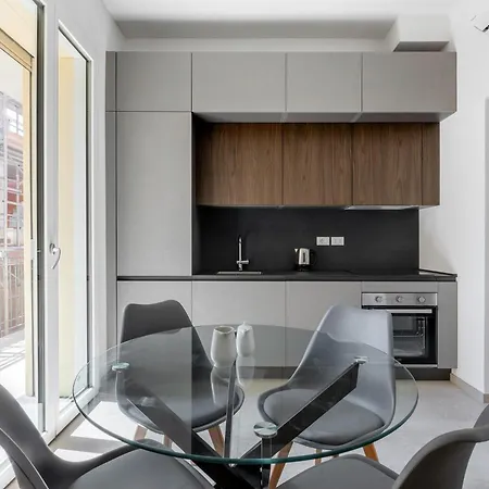 Le Dodici Porte - Porta Lame 3 By District Apartman *