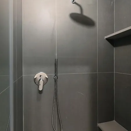 Le Dodici Porte - Porta Lame 3 By District