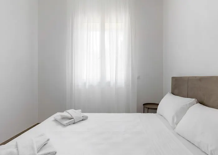 Le Dodici Porte - Porta Lame 3 By District *